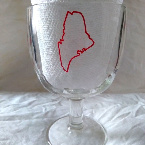 State of Maine ("Glass Candy Dish Lobster Cup") - Picture 1 of 9